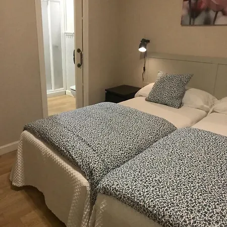 Apartment Sebrenu 1 *